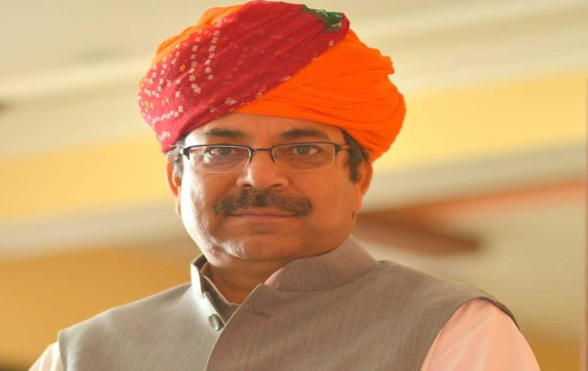 कांग्रेस को ईवीएम की बैटरी पर सवाल उठाने से पहले अपनी बैटरी करनी चाहिए चार्ज : सतीश पूनिया